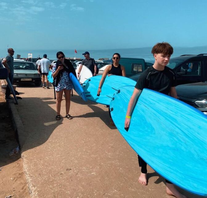 Beginner surfers
