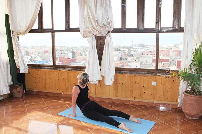 Is yoga good for surfing Upward dog pose